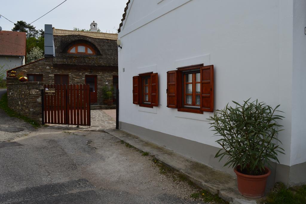 Centrum Vendégház Tihany Exterior foto